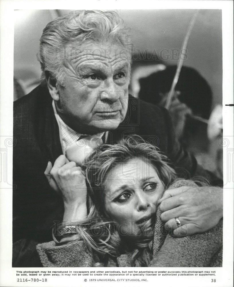 1979 Press Photo Eddie Albert, Sybil Danning in &quot;The Concorde-Airport 79&quot; - Historic Images