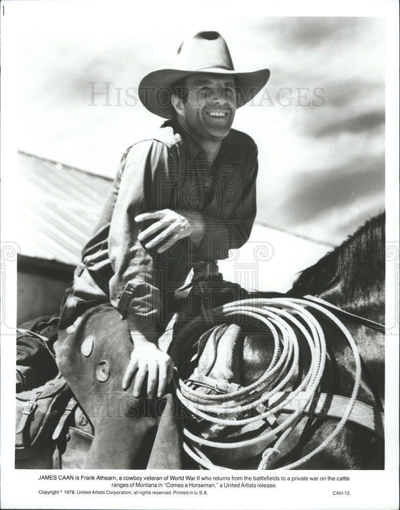 1978 Press Photo James Caan in &quot;Comes A Horseman&quot; - Historic Images