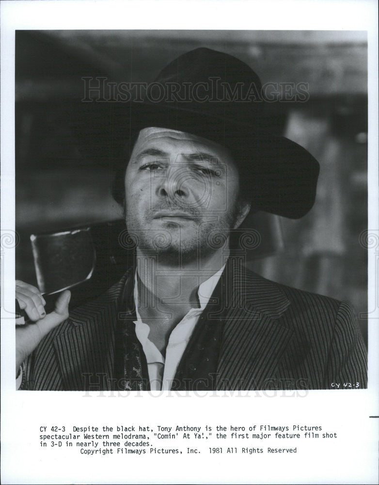 1981 Press Photo Comin&#39; At Ya&#39; Tony Anthony - Historic Images