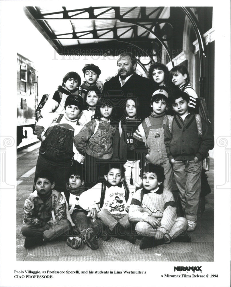 1994 Press Photo Paolo Villaggio in &quot;Ciao Professore&quot; - Historic Images