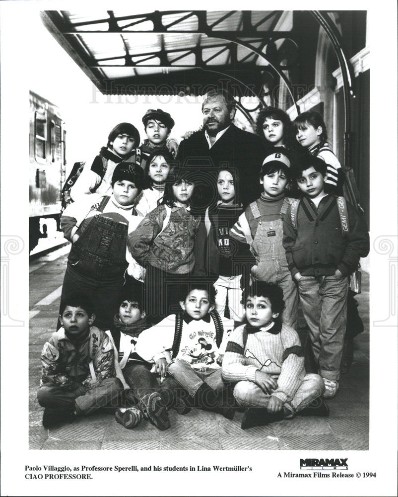 1994 Press Photo Paolo Villaggio in &quot;Ciao Professore&quot; - Historic Images