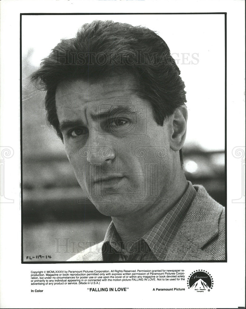 1984 Press Photo Falling In Love Film Robert De Niro Closeup Scene - Historic Images