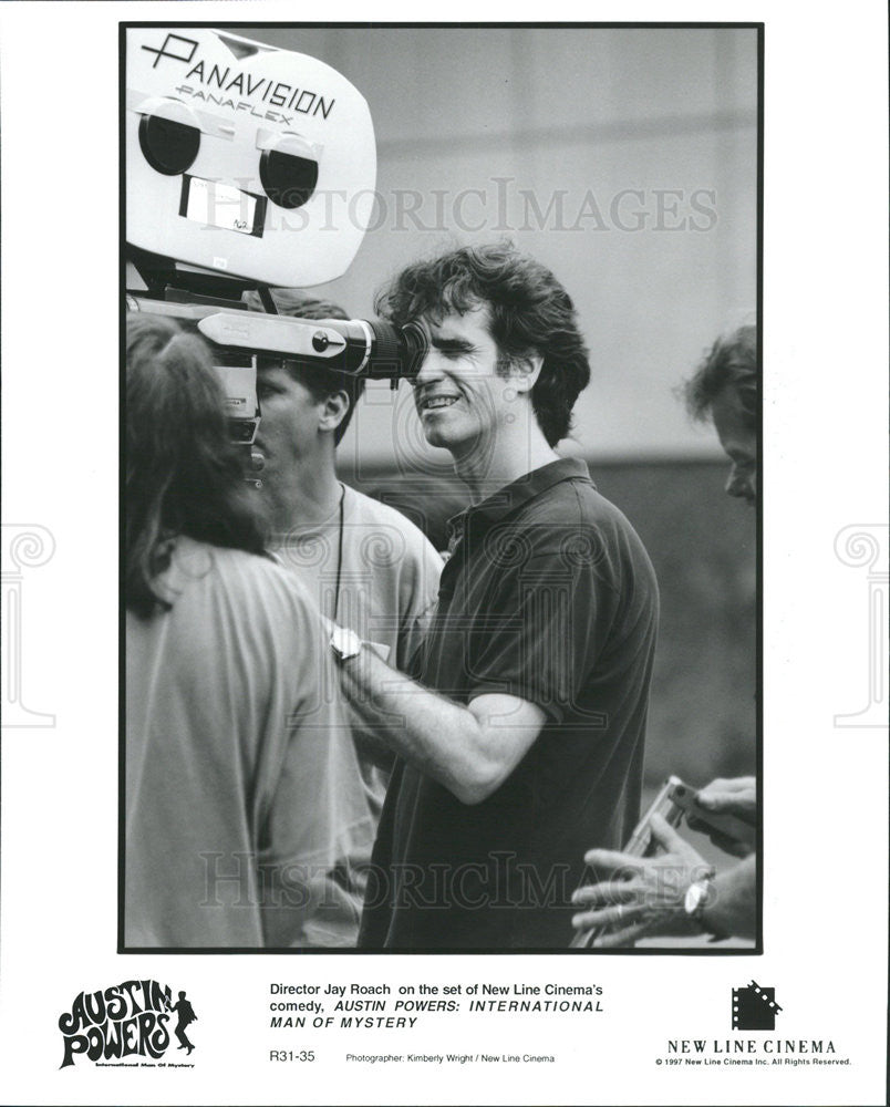 1997 Press Photo Austin Powers: International Man of Mystery director Jay Roach - Historic Images