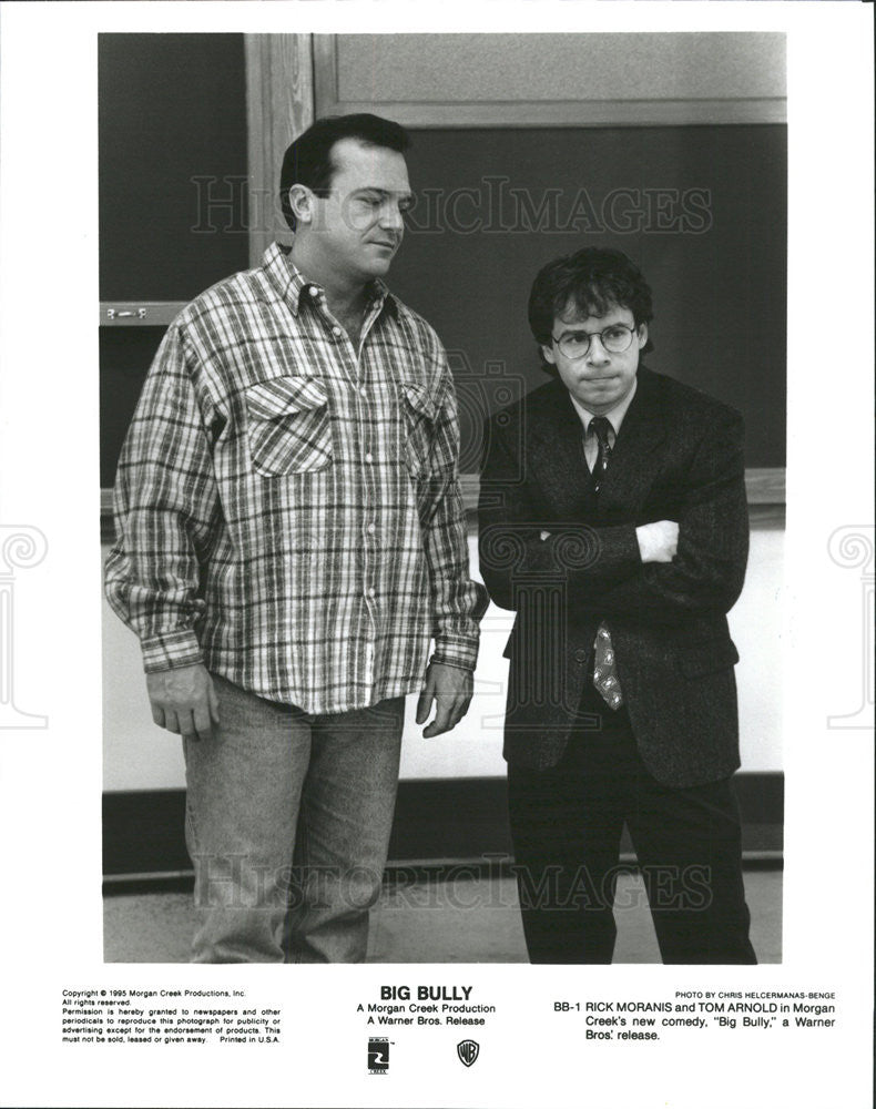 1995 Press Photo Rick Moranis Tom Arnold Actors Big Bully - Historic Images