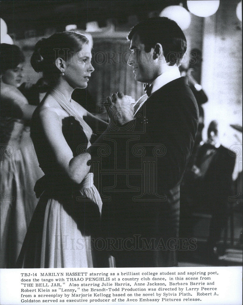 1979 Press Photo The Bell Jar Marilyn Hassett Thaao Penghlis - Historic Images