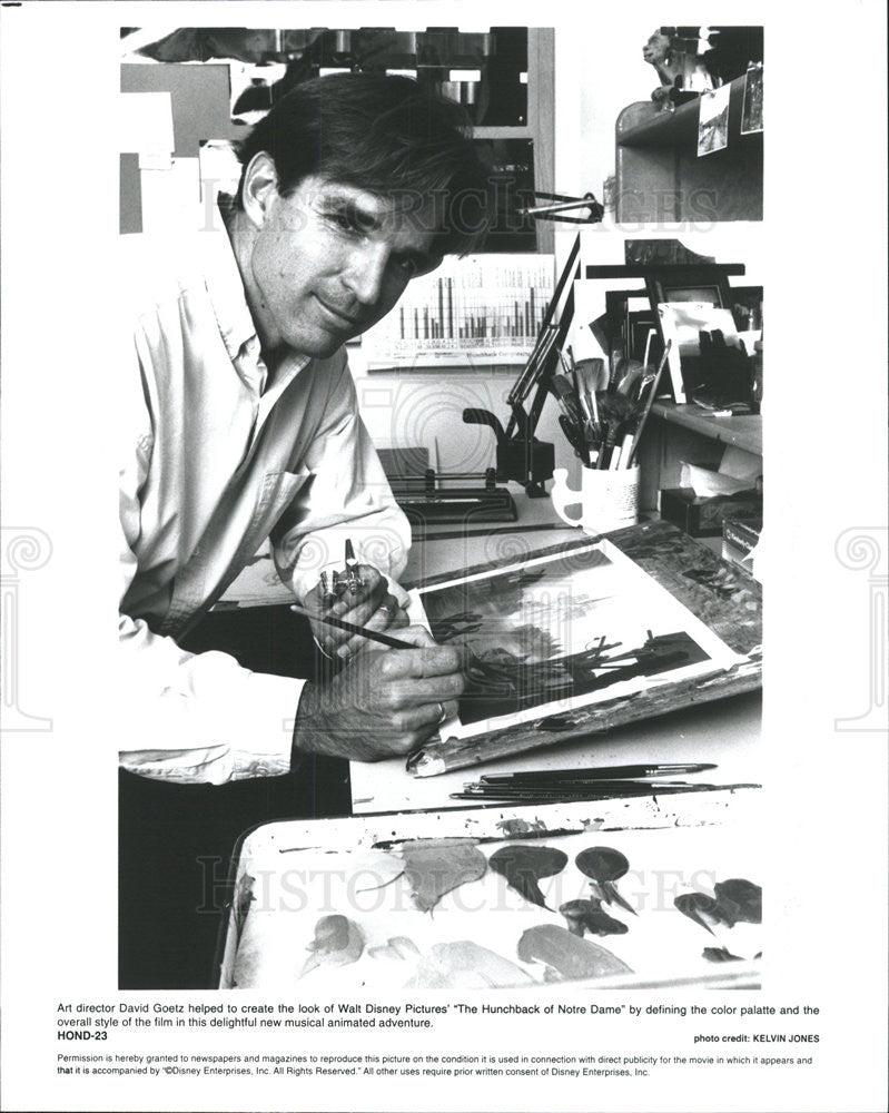 1996 Press Photo Art Director David Goetz "The Hunchback Of Notre Dame" - Historic Images