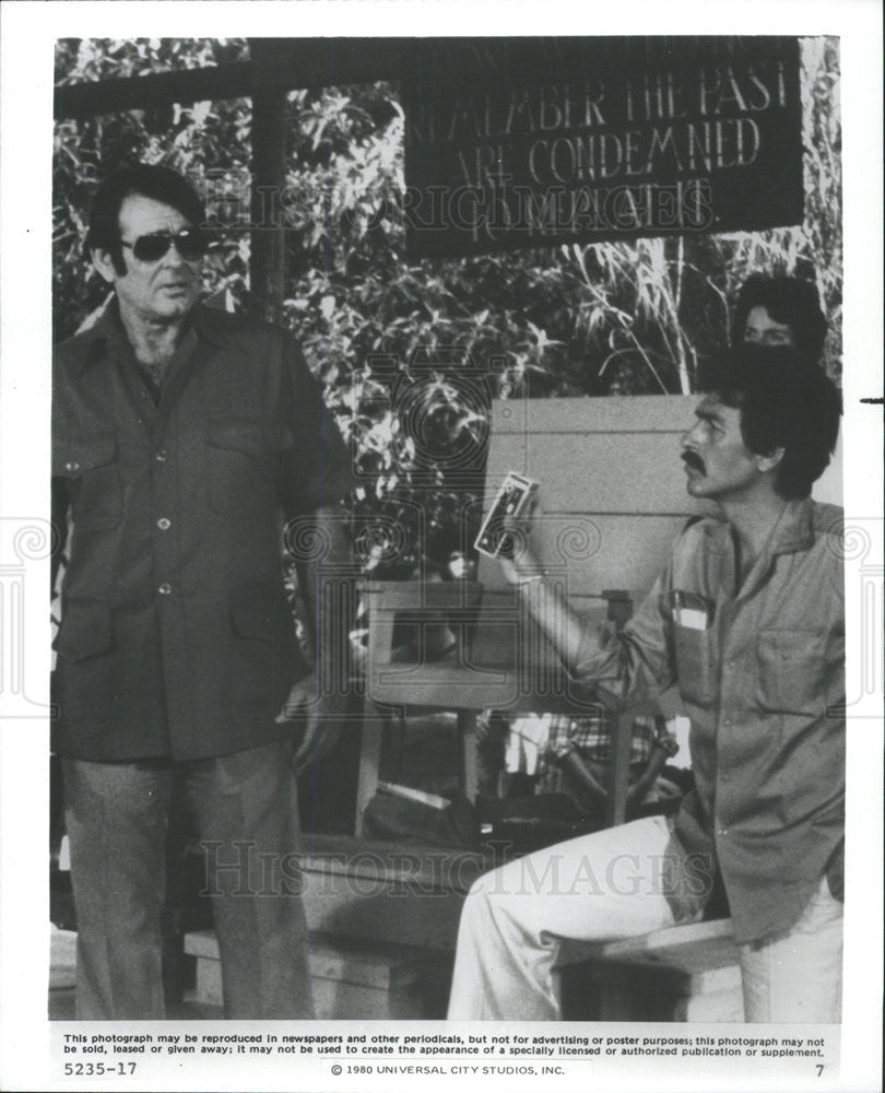 1980 Press Photo Guyana Cult of the Damned Stuart Whitman Oscar Lancer - Historic Images