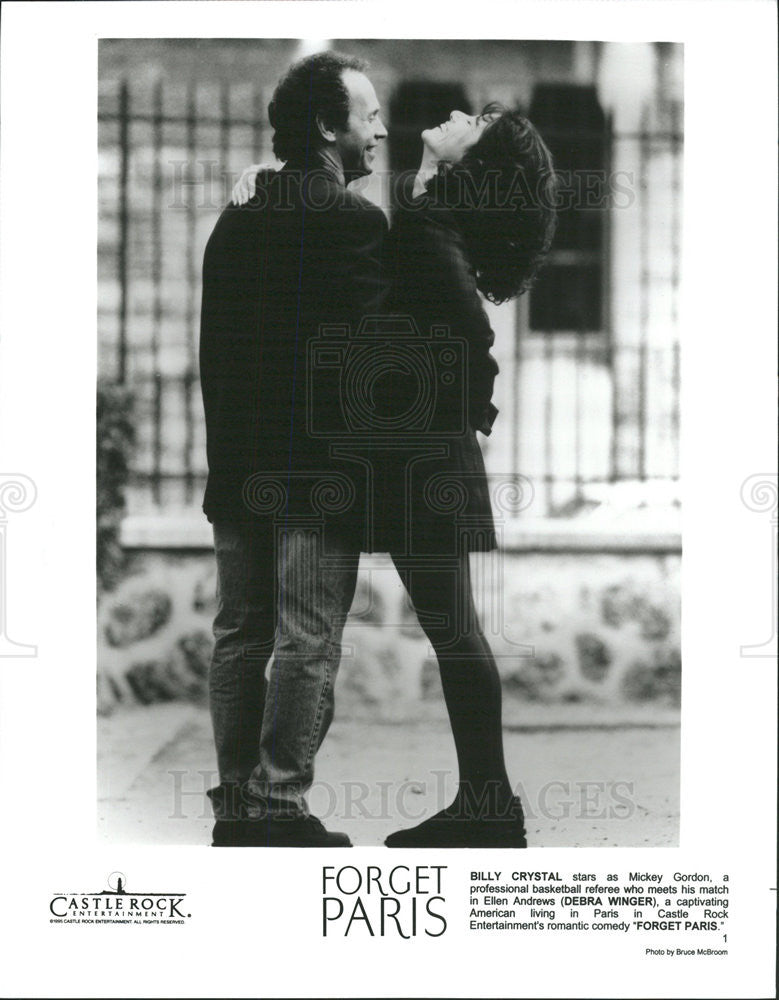 1995 Press Photo Billy Crystal Debra Winger Forget Paris - Historic Images