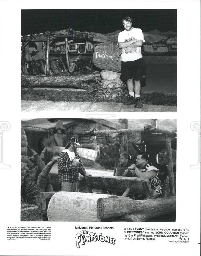 1994 Press Photo Brian Levant Directs &quot;The Flintstones&quot; Starring John Goodman - Historic Images