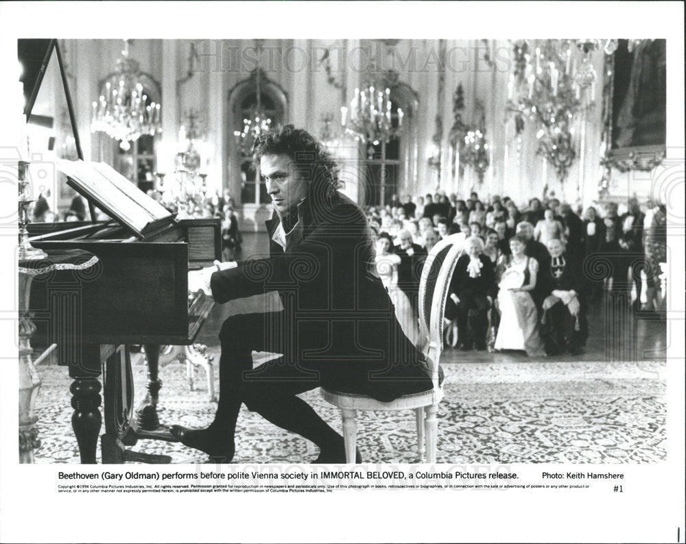 1994 Press Photo Gary Oldman Actor Immortal Beloved Life Of Beethoven Film - Historic Images