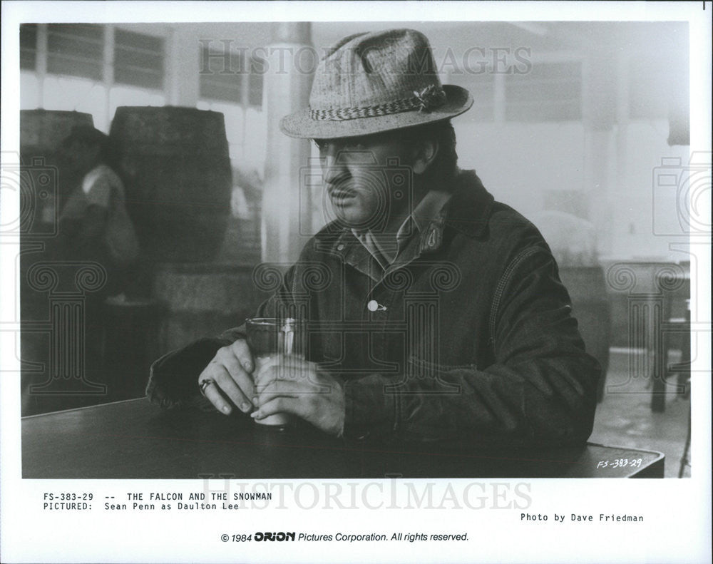 1984 Press Photo The Falcon and the Snowman Sean Penn - Historic Images