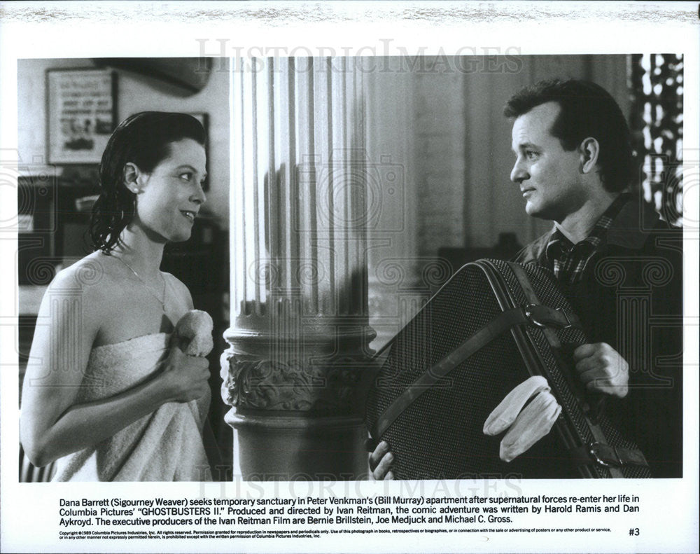 1989 Press Photo Sigourney Weaver &amp; Bill Murray in &quot;Ghostbusters II&quot; - Historic Images