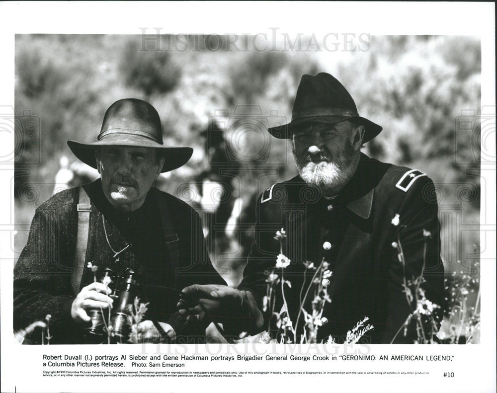 1993 Press Photo Robert Duvall and Gene Hackman in &quot;Geronimo:An American Legnd&quot; - Historic Images