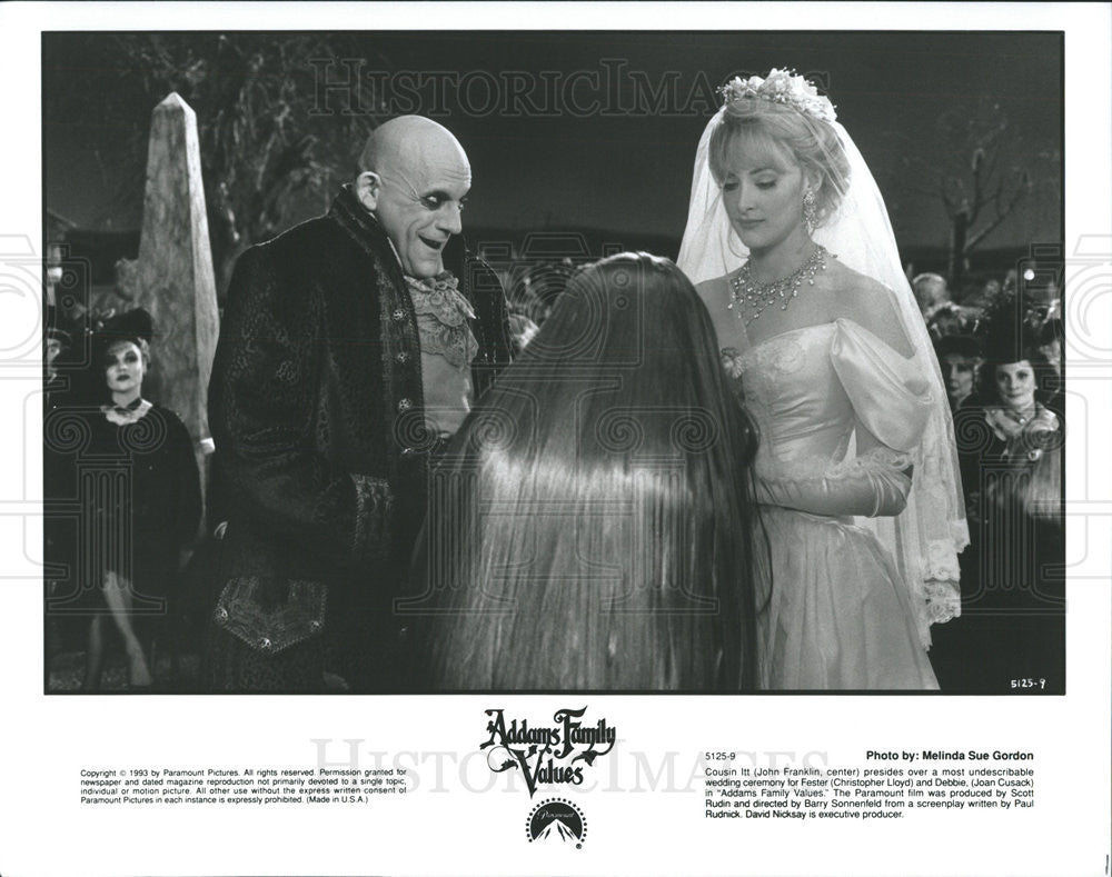 1993 Press Photo Movie &quot;The Addams Family Values&quot;Christopher Lloyd,Joan Cusak - Historic Images