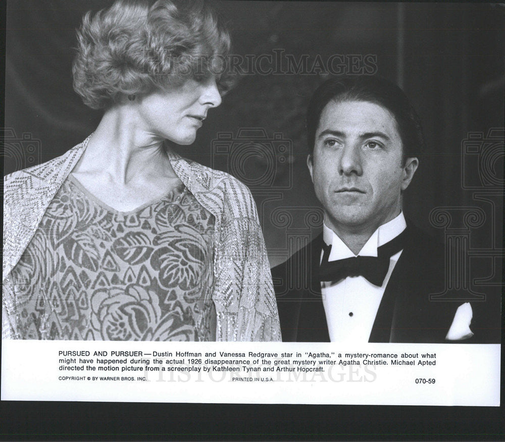 Press Photo Dustin Hoffman & Vanessa Redgrave star in "Agatha" - Historic Images
