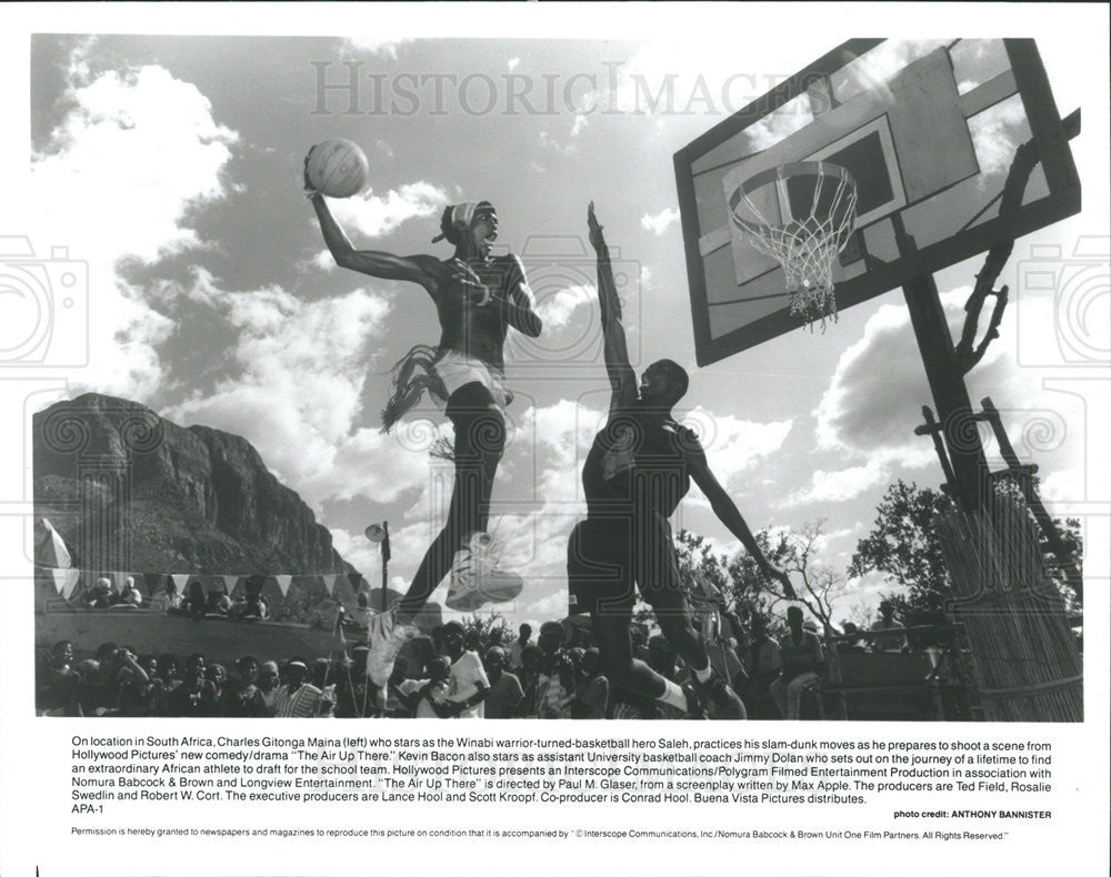Press Photo Charles Gitonga Maina Stars As Saleh In "The Air Up There" - Historic Images