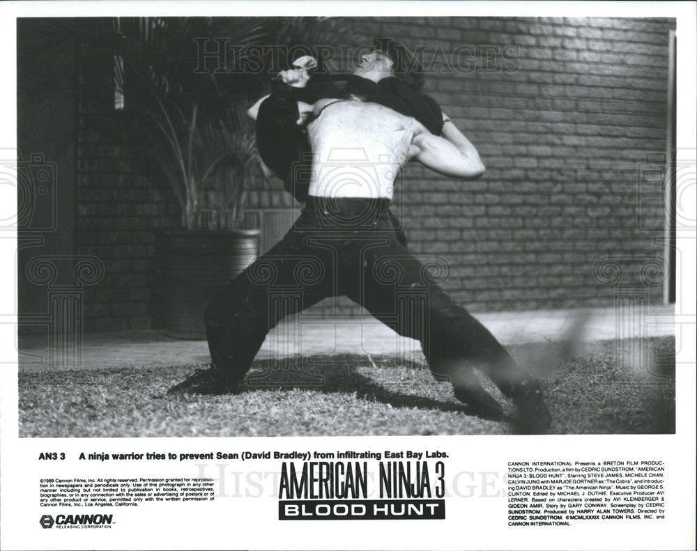 1989 Press Photo David Bradley in &quot;American Ninja3 Blood Hunt&quot; - Historic Images