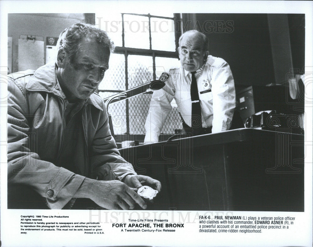 1980 Press Photo Paul Newman Edward Asner Actors Fort Apache Bronx - Historic Images