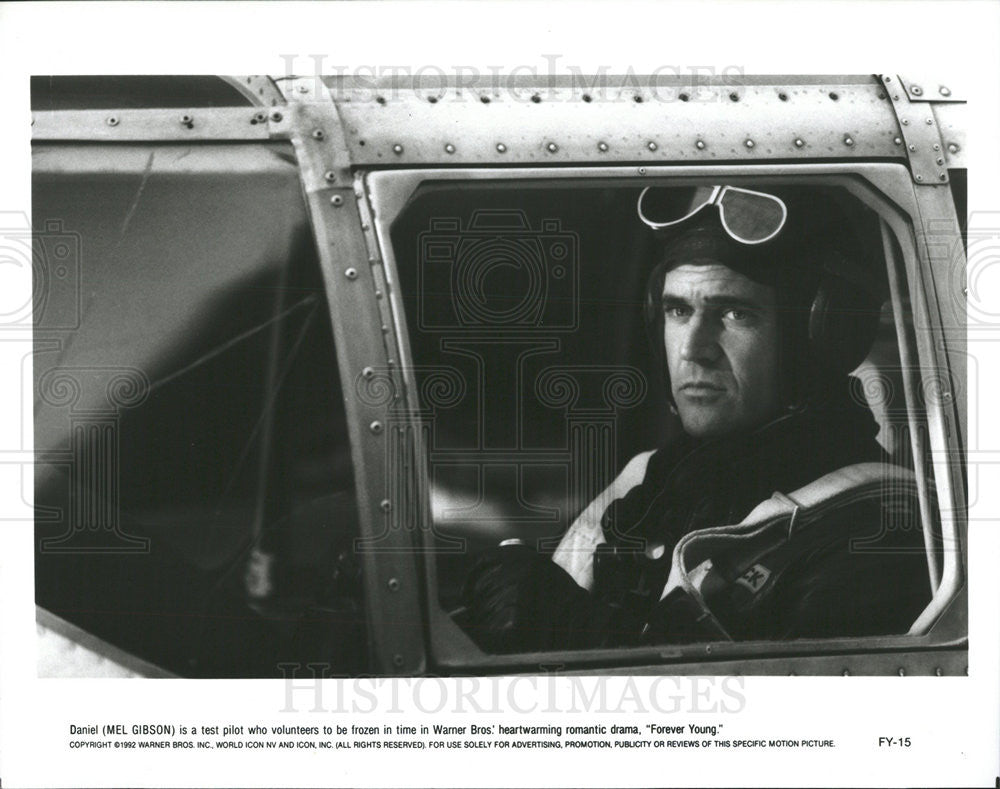 1992 Press Photo Mel Gibson Actor Romantic Drama Forever Young Movie Film - Historic Images