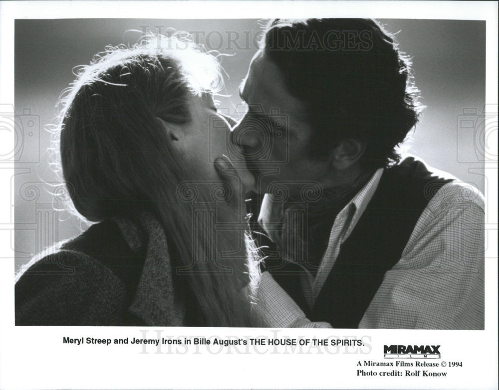 1994 Press Photo Meryl Streep and Jeremy Irons in &quot;The House of the Spirits&quot; - Historic Images