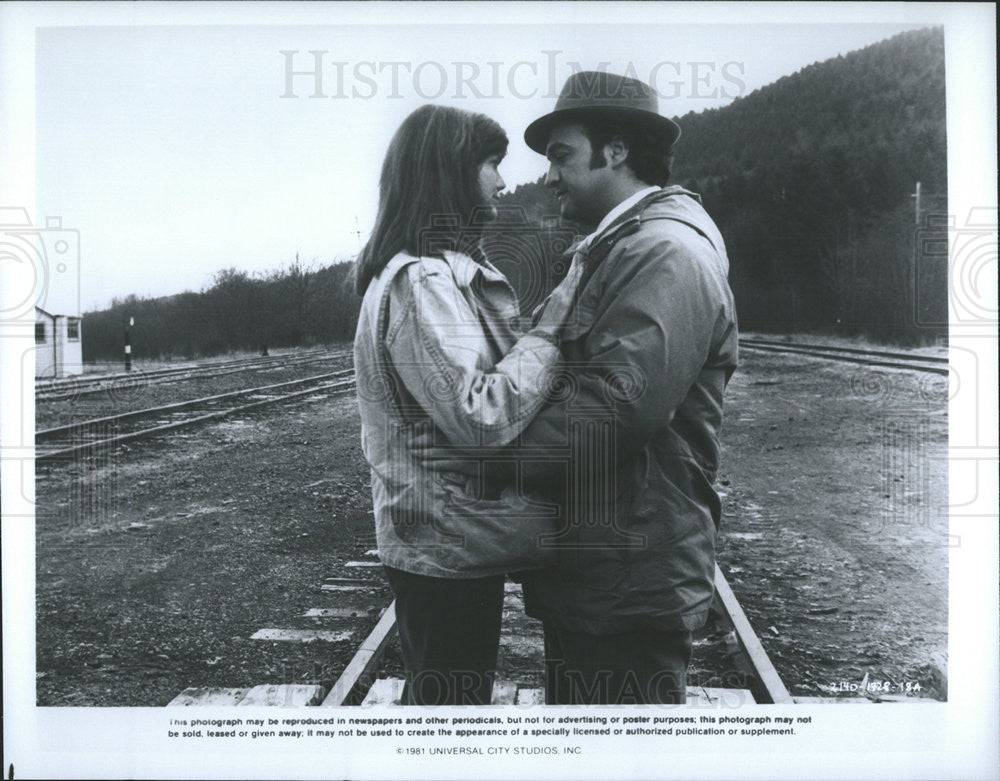 Press Photo Actor and Actress John Belusi, Blair Brown on Continental Divide - Historic Images