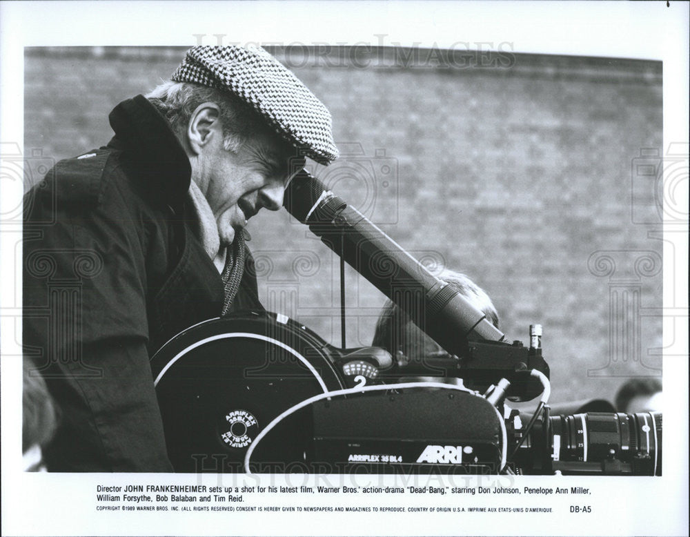 1989 Press Photo John Frankenheimer Directing film &quot;Dead-Bang&quot; - Historic Images