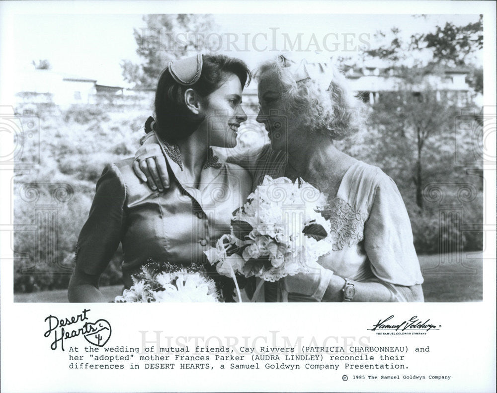 1985 Press Photo Dessert Hearts wedding of friends Cay Rivers and Frances Parker - Historic Images