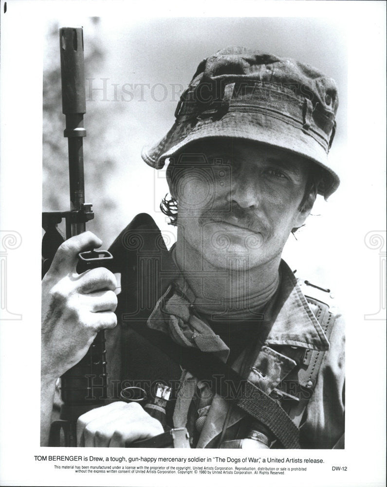 1980 Press Photo The Dogs of War Tom Berenger - Historic Images