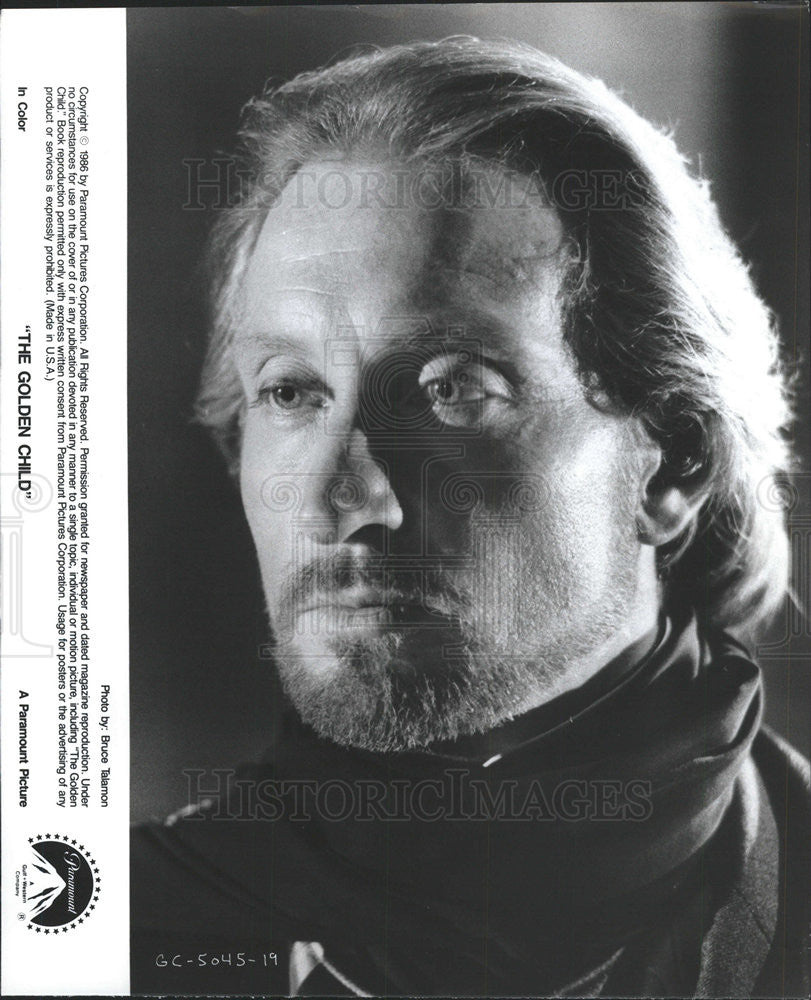 1986 Press Photo Actor Charles Dance - Historic Images