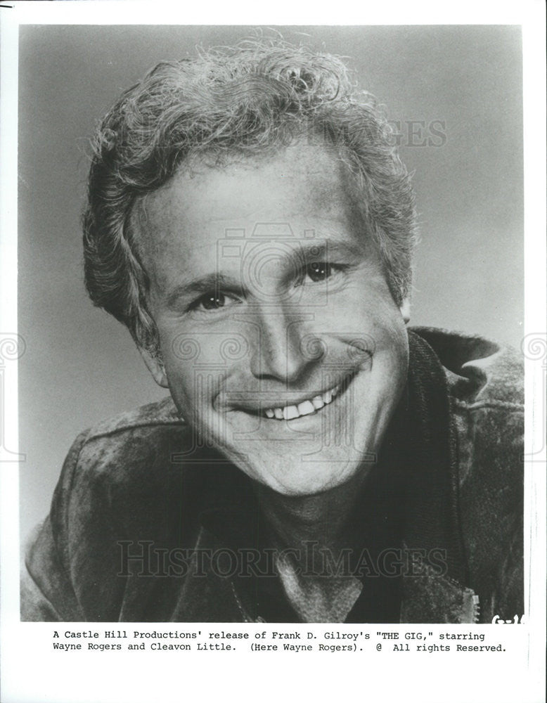 1985 Press Photo Wayne Rogers in &quot;The Gig&quot; - Historic Images