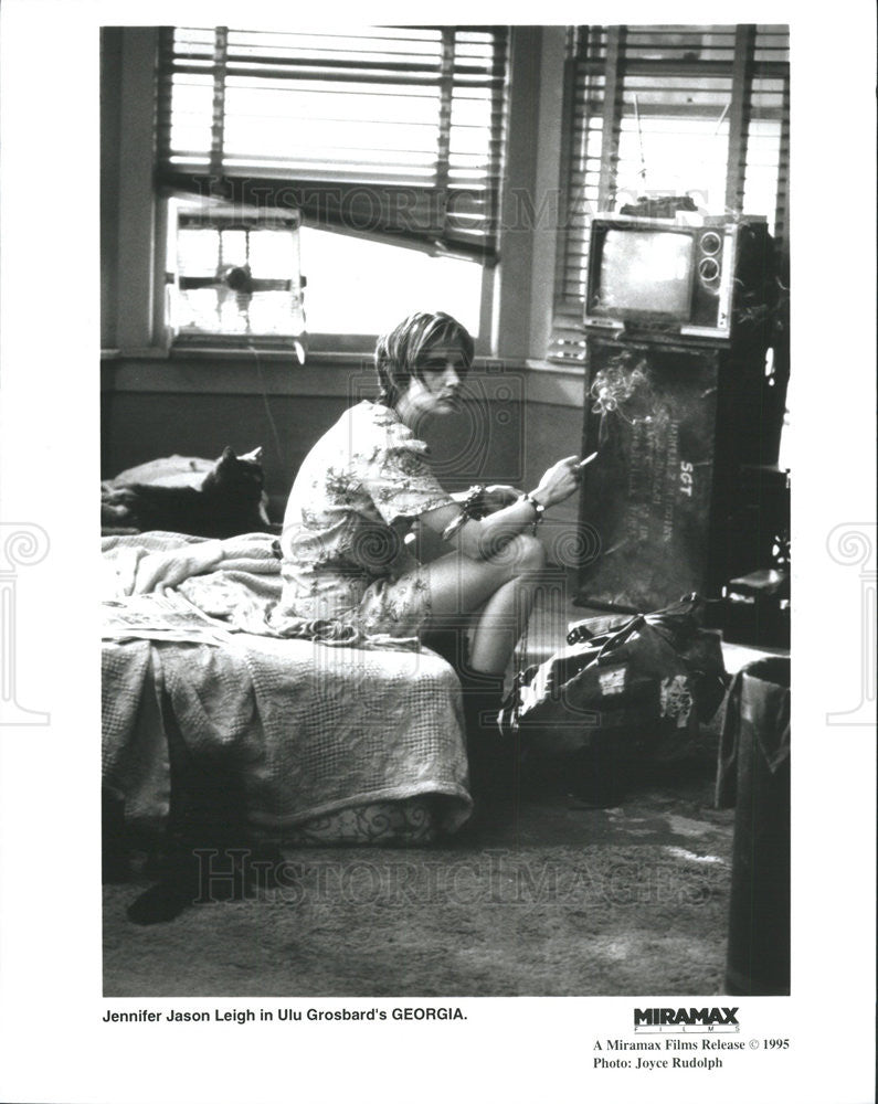 1995 Press Photo Jennifer Jason Leigh in Ulu Grosbard's "GEORGIA" - Historic Images