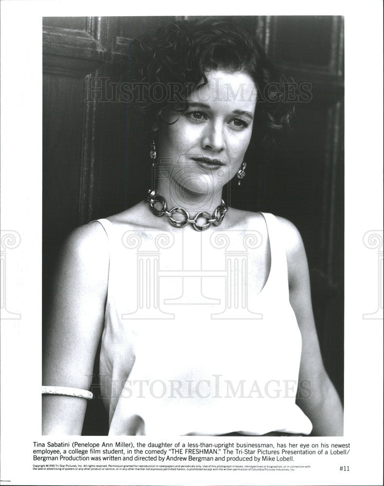1990 Press Photo Actress Penelope Ann Miller Starring In Comedy &quot;The Freshman&quot; - Historic Images