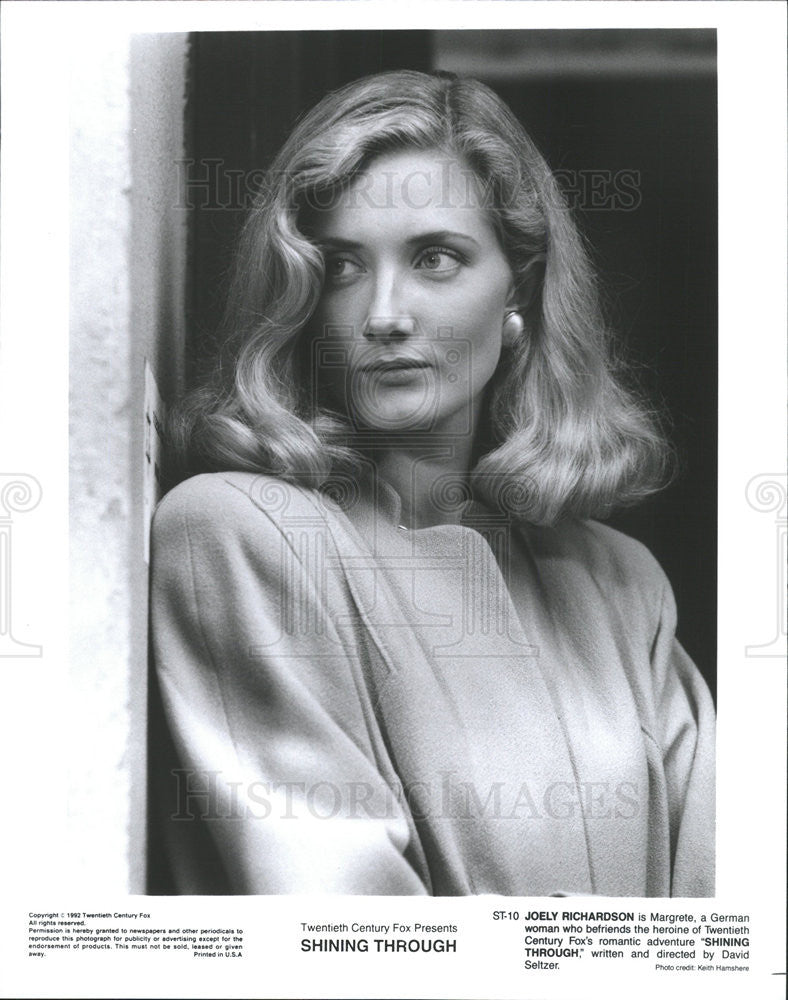 1992 Press Photo Joley Richardson in &quot;Shining Through&quot; - Historic Images