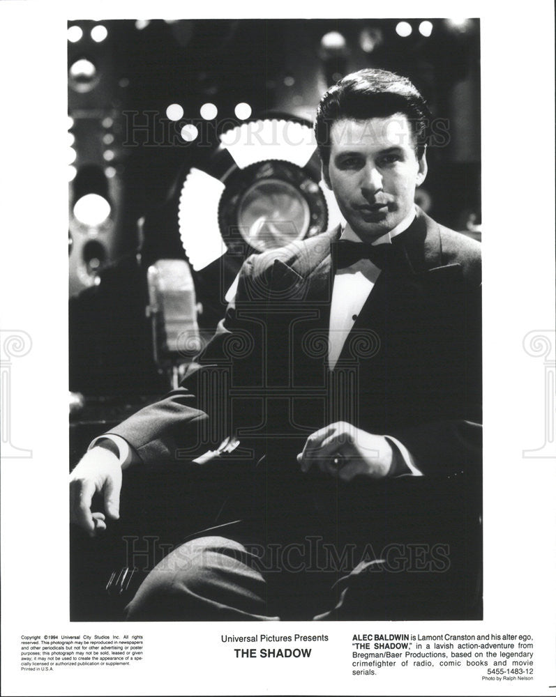 1994 Press Photo Alec Baldwin Actor Shadow - Historic Images