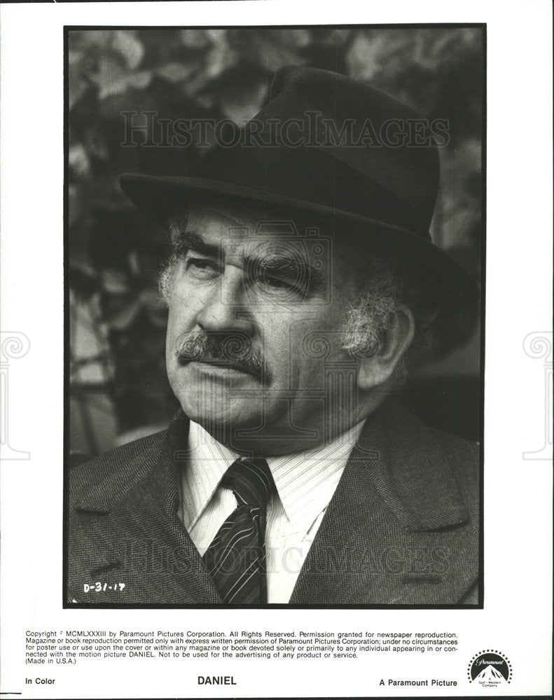 1983 Press Photo Actor Edward Asner - Historic Images