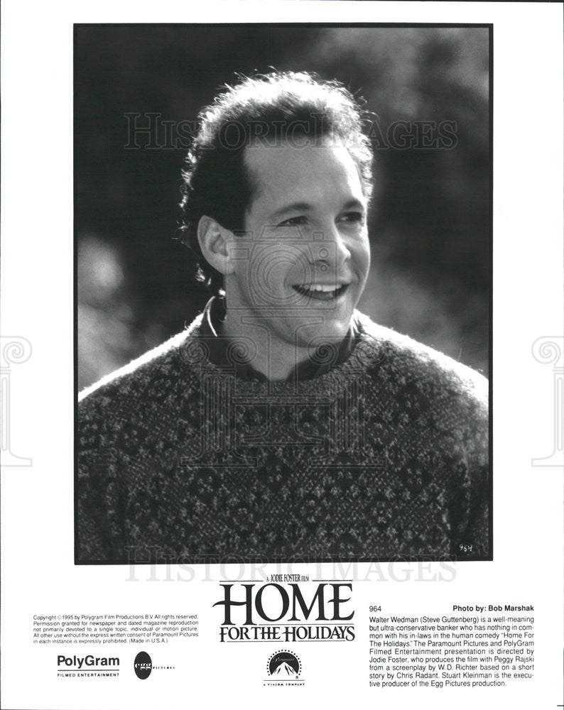 1995 Press Photo Steve Guttenberg Actor Home For Holidays - Historic Images