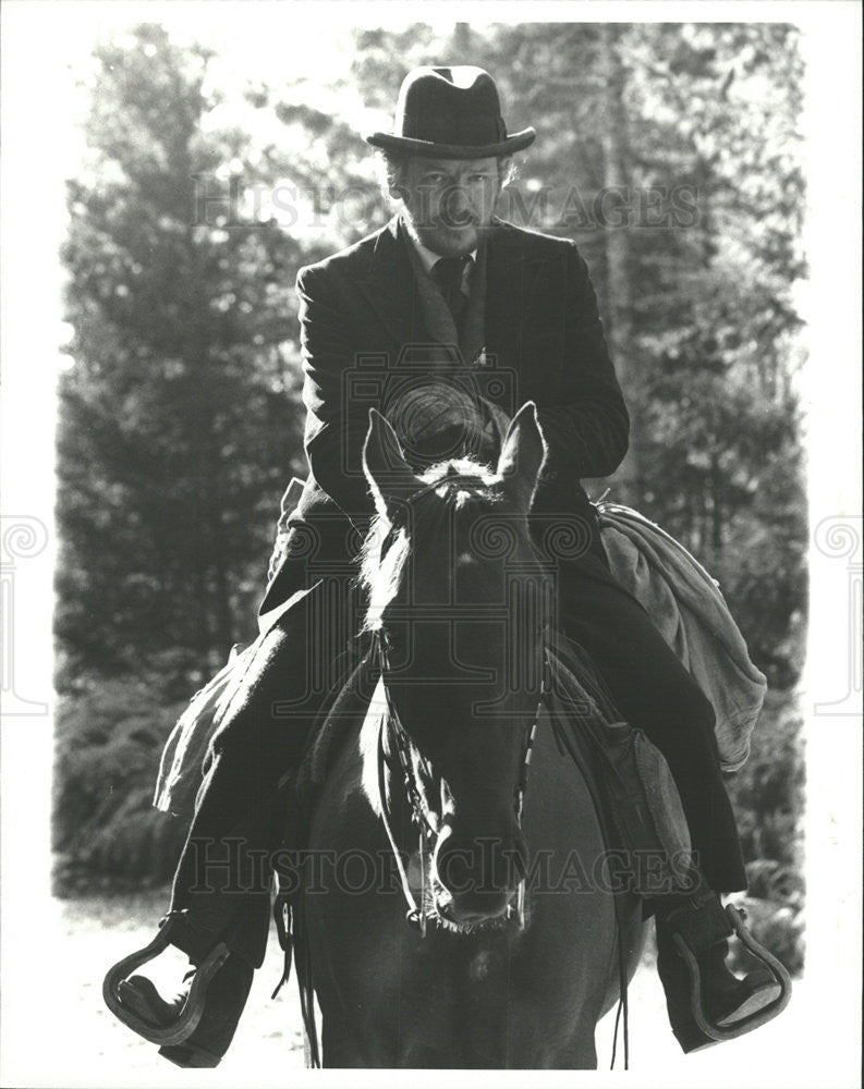 Press Photo Horseback - Historic Images