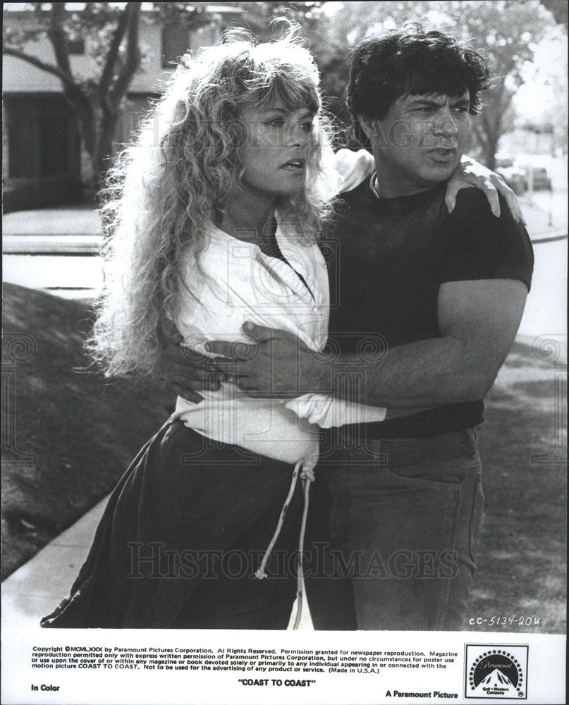 1980 Press Photo Dyan Cannon, Robert Blake, "Coast to Coast" - Historic Images