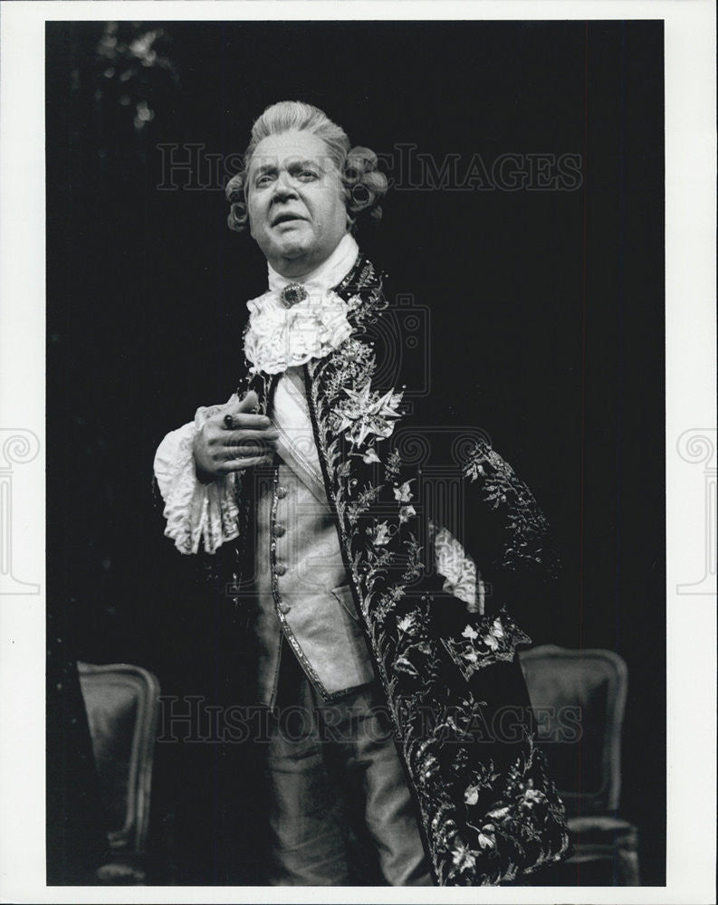 1996 Press Photo James Blendick as Joseph II in a scene from Amadeus - Historic Images