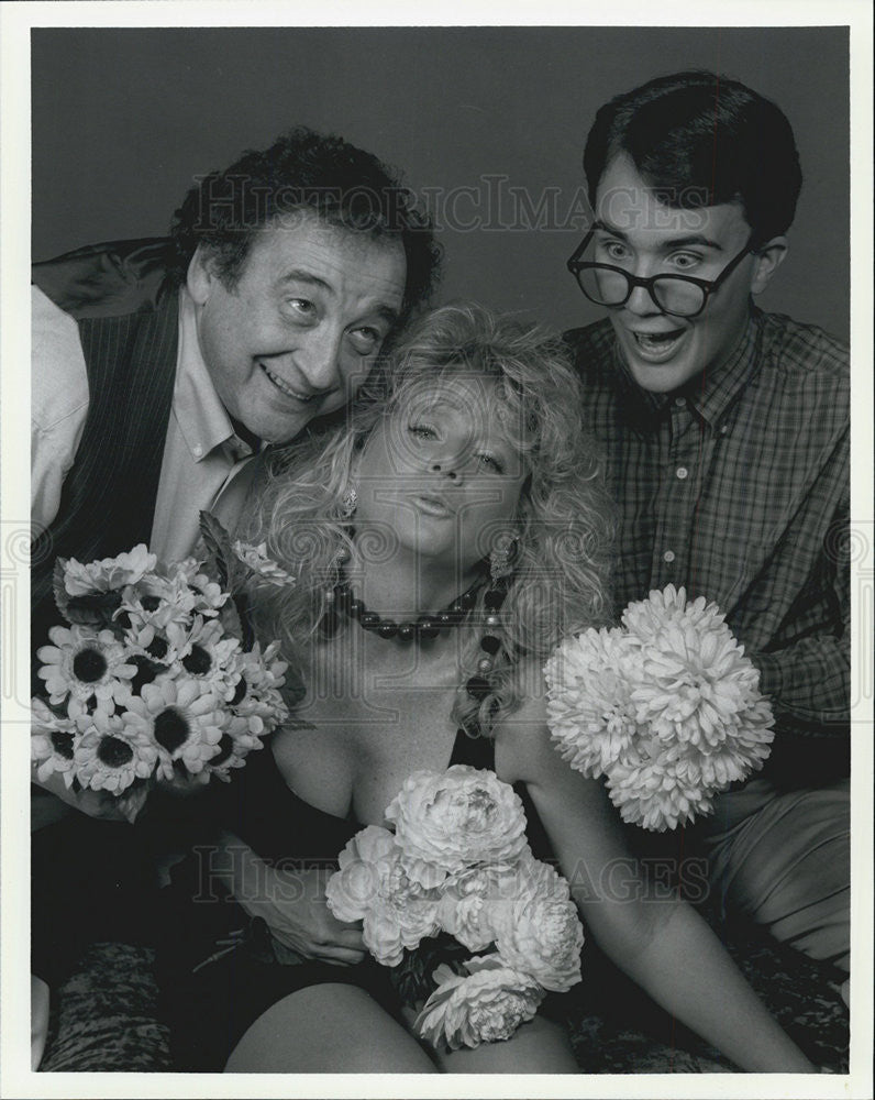 Press Photo Sam Weiner Judy Gieseking-Wright Larry Lees "Little Shop Of Horrors" - Historic Images