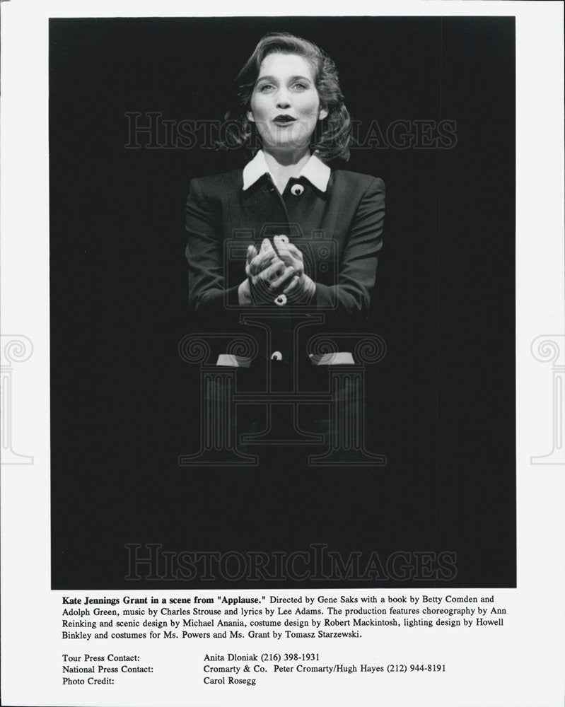 Press Photo Kate Jennings Grant Applause - Historic Images