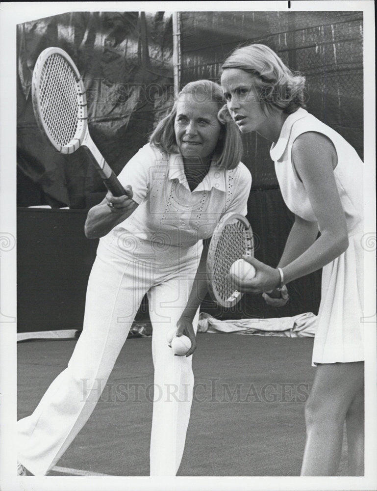 Press Photo Nancy Chaffee Kiner Glynnis O&#39;Connor LITTLE MO - Historic Images