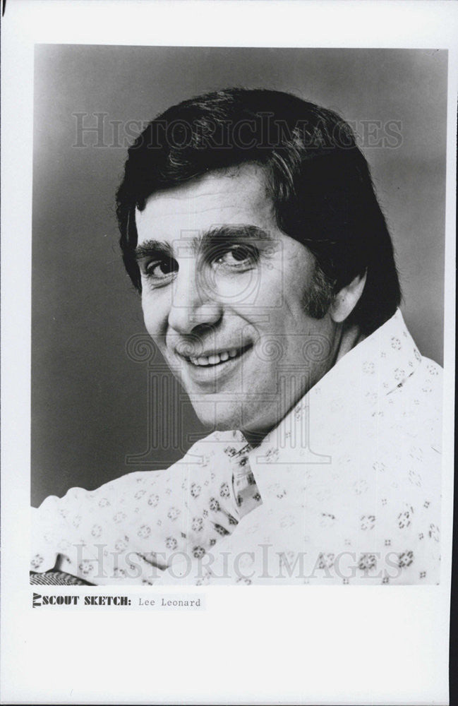 Press Photo Lee Leonard TV Host - Historic Images