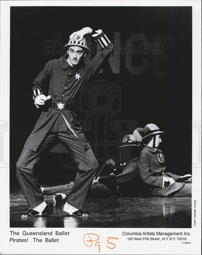 Press Photo Queensland Ballet Performance Pirates! - Historic Images