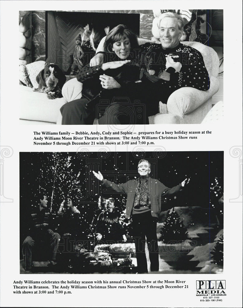 Press Photo Andy Williams Family Debbie Andy Cody Sophie ANDY WILLIAMS CHRISTMAS - Historic Images