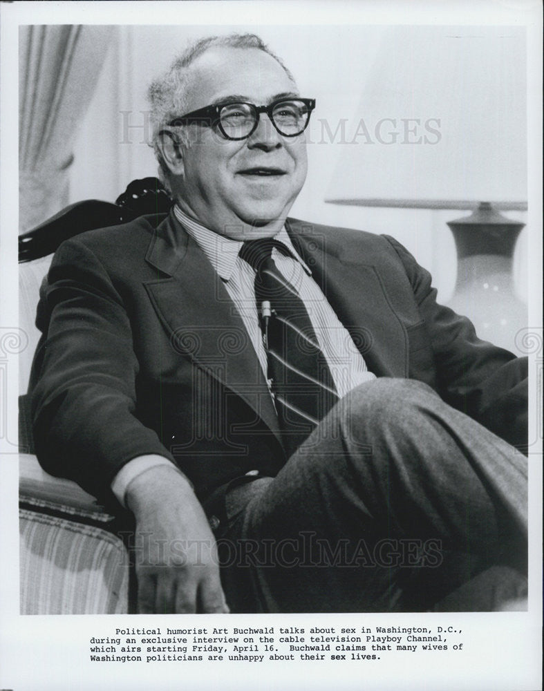 Press Photo Art Buchwald in a Interview about politicians wives - Historic Images