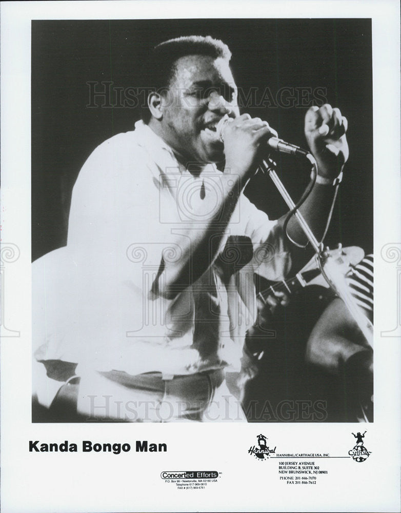 Press Photo Kanda Bongo Man Congo Soukous Musician Singer Guitarist - Historic Images