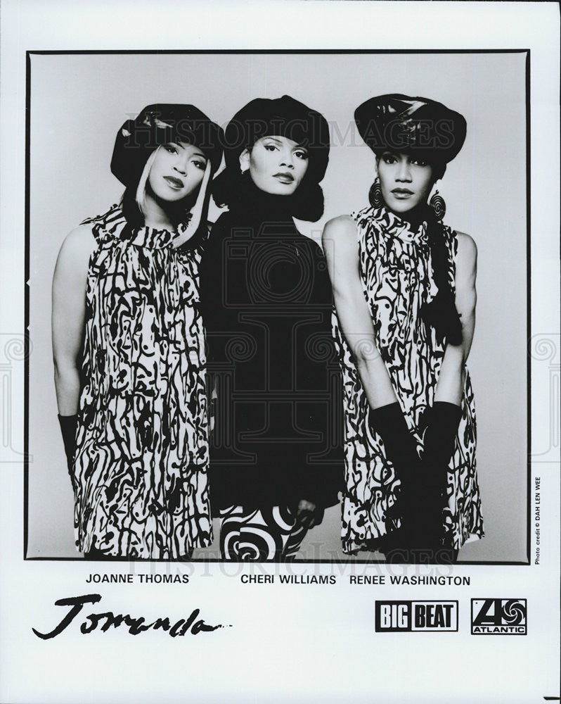 Press Photo Music group Jomanda made up of Joanne Thomas, Cheri Williams and Ren - Historic Images