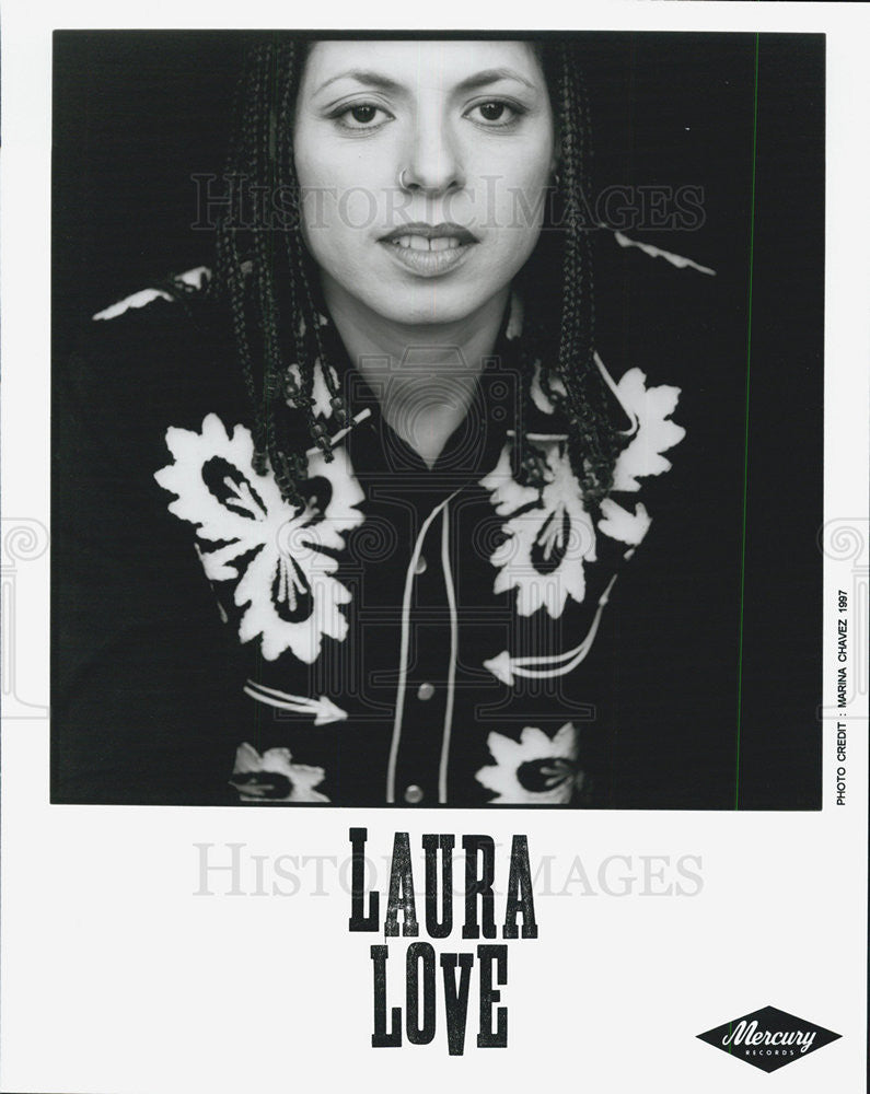 1997 Press Photo Singer Laura Love - Historic Images