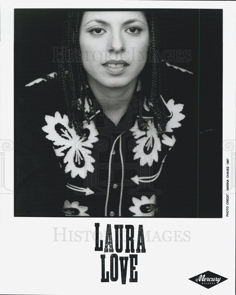 1997 Press Photo Singer Laura Love - Historic Images